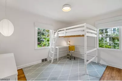 20 Lombardy Pl, Maplewood, NJ 07040 - Photo 10
