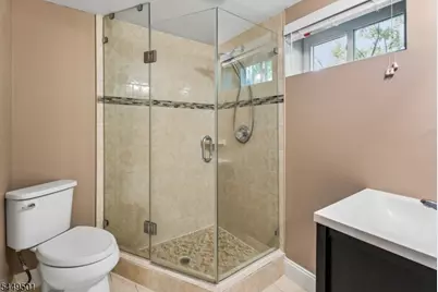 20 Lombardy Pl, Maplewood, NJ 07040 - Photo 22