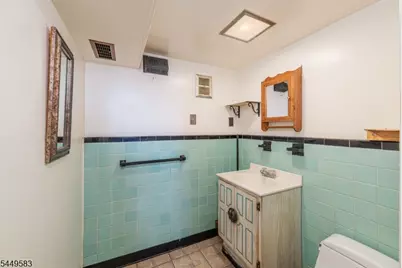 61 Doherty Dr, Clifton, NJ 07013 - Photo 42