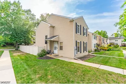 36 Byrnes Ln, Sayreville, NJ 08872 - Photo 18