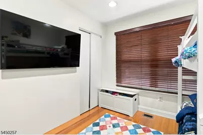 36 Byrnes Ln, Sayreville, NJ 08872 - Photo 14