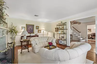 6 Cowie Rd, Chester, NJ 07930 - Photo 4