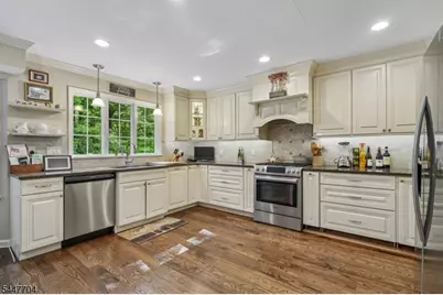 6 Cowie Rd, Chester, NJ 07930 - Photo 8