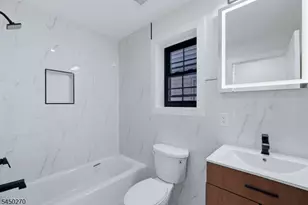749 S 11th St, Newark, NJ 07103 - Photo 28