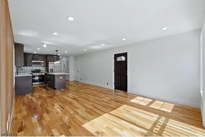 749 S 11th St, Newark, NJ 07103 - Photo 16