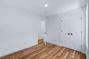 749 S 11th St, Newark, NJ 07103 - Photo 12