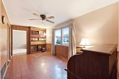 13 Ledgewood Rd, Mount Olive, NJ 07836 - Photo 8