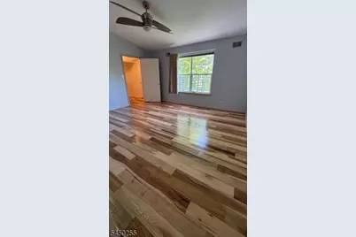 81 Crestview Ln, Mount Arlington, NJ 07856 - Photo 12