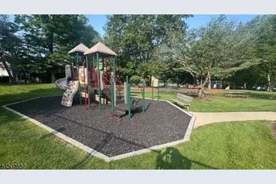 81 Crestview Ln, Mount Arlington, NJ 07856 - Photo 22