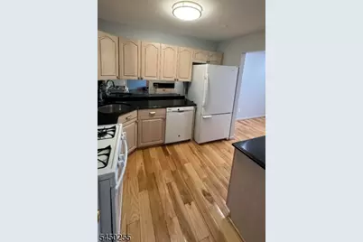 81 Crestview Ln, Mount Arlington, NJ 07856 - Photo 10