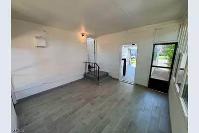 48 Valley View Rd, Hillside, NJ 07205 - Photo 32