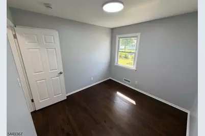 48 Valley View Rd, Hillside, NJ 07205 - Photo 18
