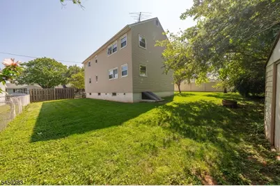 69 S Harrison Ave, Woodbridge Township, NJ 08830 - Photo 14