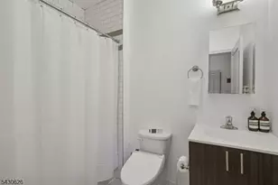 52 Lincoln Ave, City Of Orange Twp., NJ 07050 - Photo 32