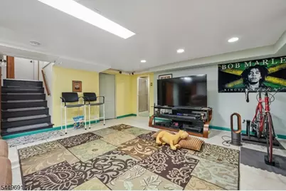 24 Synott Pl, Newark, NJ 07106 - Photo 26
