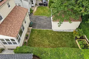 24 Synott Pl, Newark, NJ 07106 - Photo 36