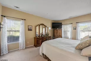 602 Brittany Dr, Wayne, NJ 07470 - Photo 18