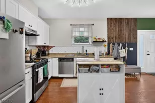 2 Bland Ctunit, Bloomfield Twp., NJ 07003 - Photo 18