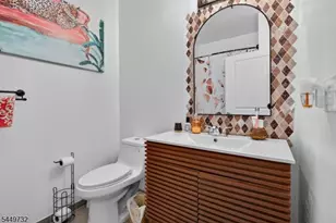 2 Bland Ctunit, Bloomfield Twp., NJ 07003 - Photo 22
