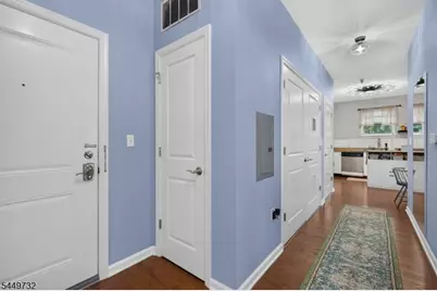 2 Bland Ctunit #3, Bloomfield Twp., NJ 07003 - Photo 2
