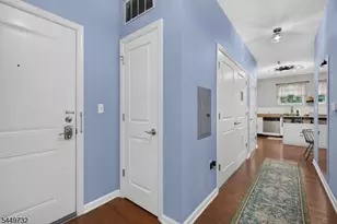 2 Bland Ctunit, Bloomfield Twp., NJ 07003 - Photo 2