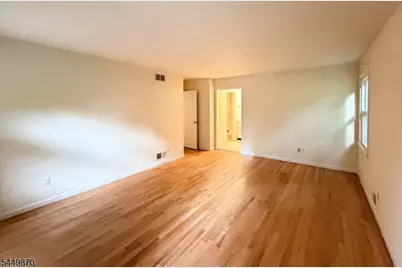 101 Wexford Way, Bernards Township, NJ 07920 - Photo 8