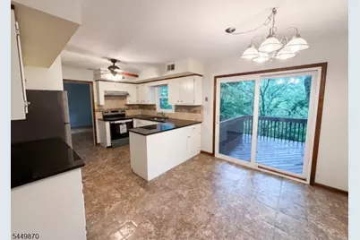 101 Wexford Way, Bernards Township, NJ 07920 - Photo 2