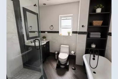 110 Rutherford Blvd, Clifton, NJ 07014 - Photo 4