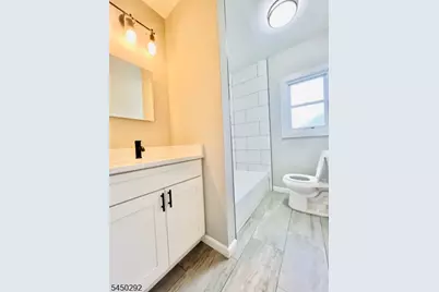 426 Miltonia St, Linden, NJ 07036 - Photo 18