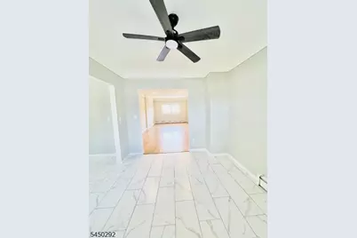 426 Miltonia St, Linden, NJ 07036 - Photo 4