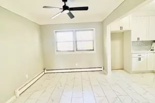 426 Miltonia St, Linden, NJ 07036 - Photo 6