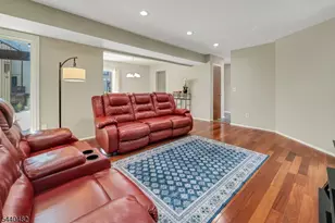 13 Delbarton Ct, Washington Township, NJ 07840 - Photo 6