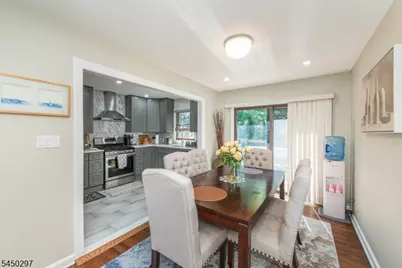 54 Hasbrouck Ave, Hasbrouck Heights, NJ 07604 - Photo 10