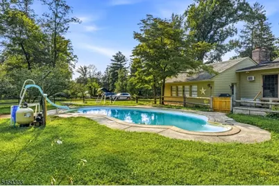 123 Old Georgetown Rd, Franklin Township, NJ 08540 - Photo 28