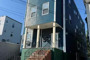 951 Chancellor Ave, Irvington, NJ 07111 - Photo 1