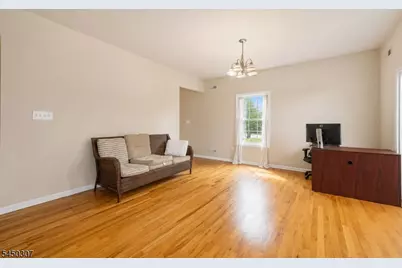 160 Teeple Pl, South Plainfield, NJ 07080 - Photo 10