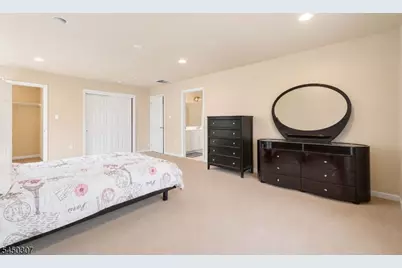 160 Teeple Pl, South Plainfield, NJ 07080 - Photo 14