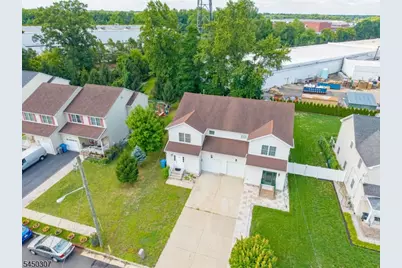 160 Teeple Pl, South Plainfield, NJ 07080 - Photo 2