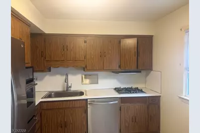 43 Oakwood Ave #1, Bloomfield, NJ 07003 - Photo 2