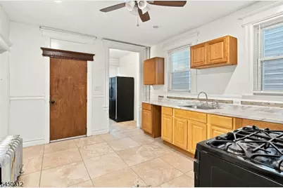 19 Grace St, Irvington, NJ 07111 - Photo 8