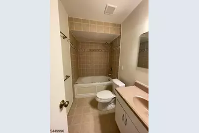 93 Overlook Dr, Union Township, NJ 08809 - Photo 10