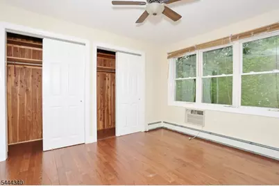 13 Mountain Glen Rd, Ringwood, NJ 07456 - Photo 16