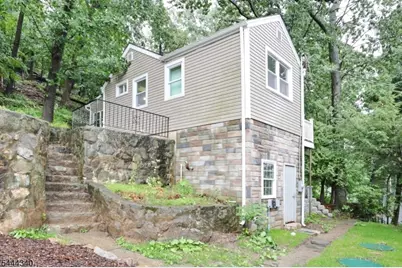 13 Mountain Glen Rd, Ringwood, NJ 07456 - Photo 2