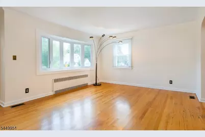 228 Broadway, Pompton Lakes, NJ 07442 - Photo 4