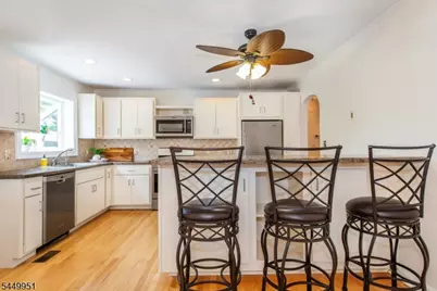 228 Broadway, Pompton Lakes, NJ 07442 - Photo 12