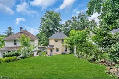 4 Park Heights Ave, Dover, NJ 07801 - Photo 2
