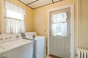 37 W High St, Bound Brook, NJ 08805 - Photo 18
