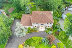 9 Puddingstone Way, Florham Park, NJ 07932 - Photo 2