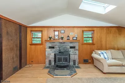 23 Lakeside Ave, Hardyston Township, NJ 07460 - Photo 8