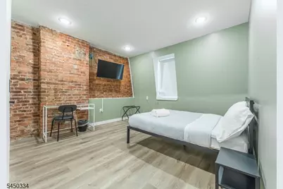 283 Dr Martin Luther King J, Newark, NJ 07102 - Photo 32